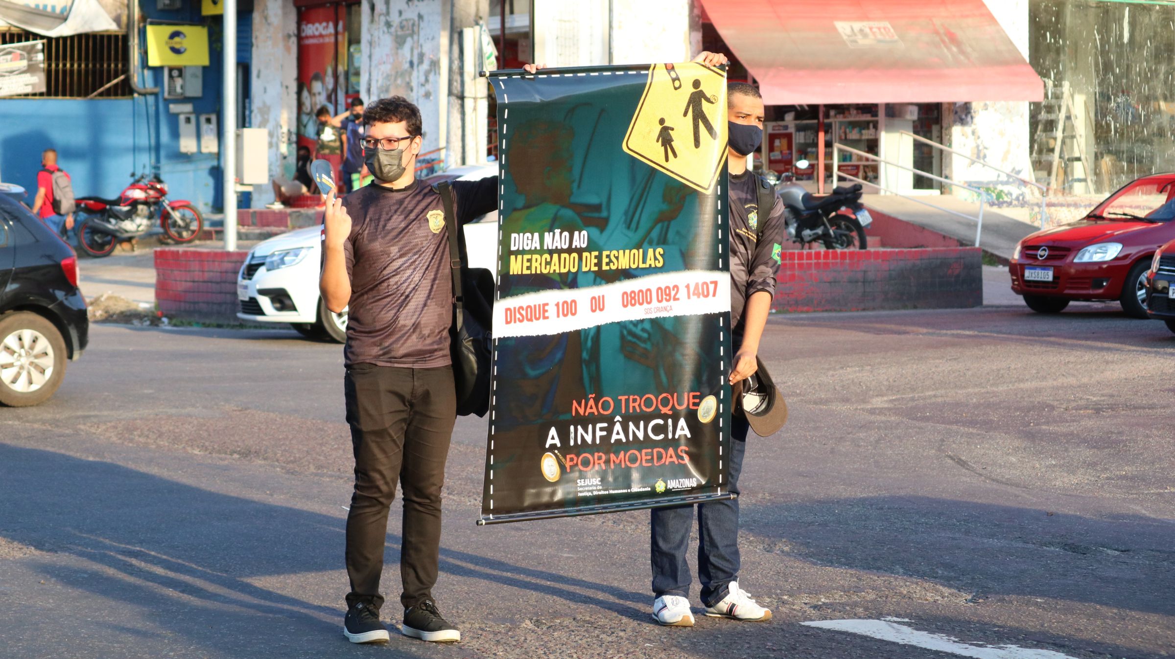 Conselho Tutelar estima 15 crianças por sinal praticando mendicância em ...