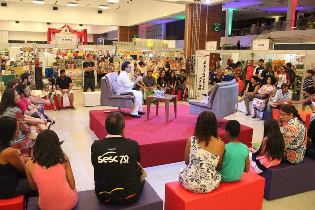 Feira de Livros do Sesc Amazonas vai at&eacute; domingo; confira a programa&ccedil;&atilde;o -  R&aacute;dio Rio Mar