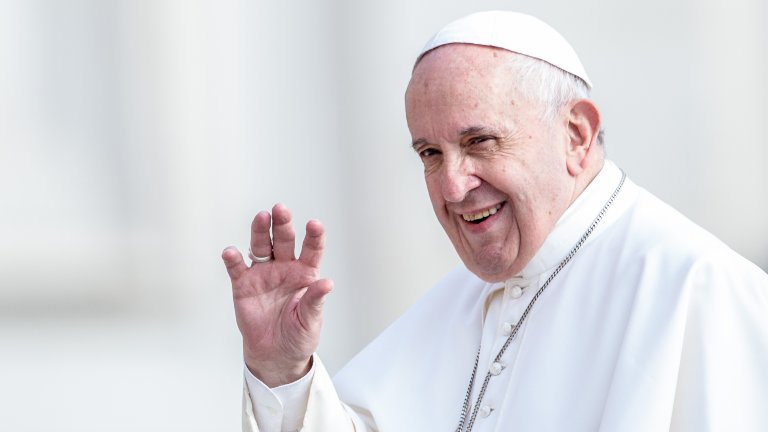 papa francisco acenando daniel ibanez CNA » Papa Francisco completa 85 anos de vida nesta sexta-feira; é o seu nono aniversário como Santo Padre