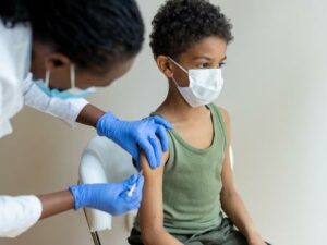 vacinacao de criancas vacina 1635543630139 v2 450x337 » Em Manaus, vacinação de crianças contra a Covid-19 será feita em quatro locais estratégicos