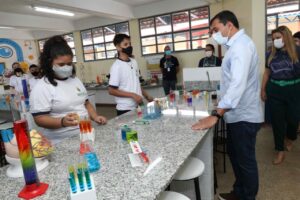 Com laboratório de robótica e indústira 4.0, escola é reinaugurada, em Manaus. Foto: Herick Pereira/Secom