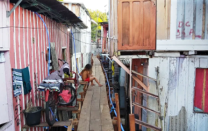 : Famílias de áreas alagadas de Manaus aguardam auxílio prometido 