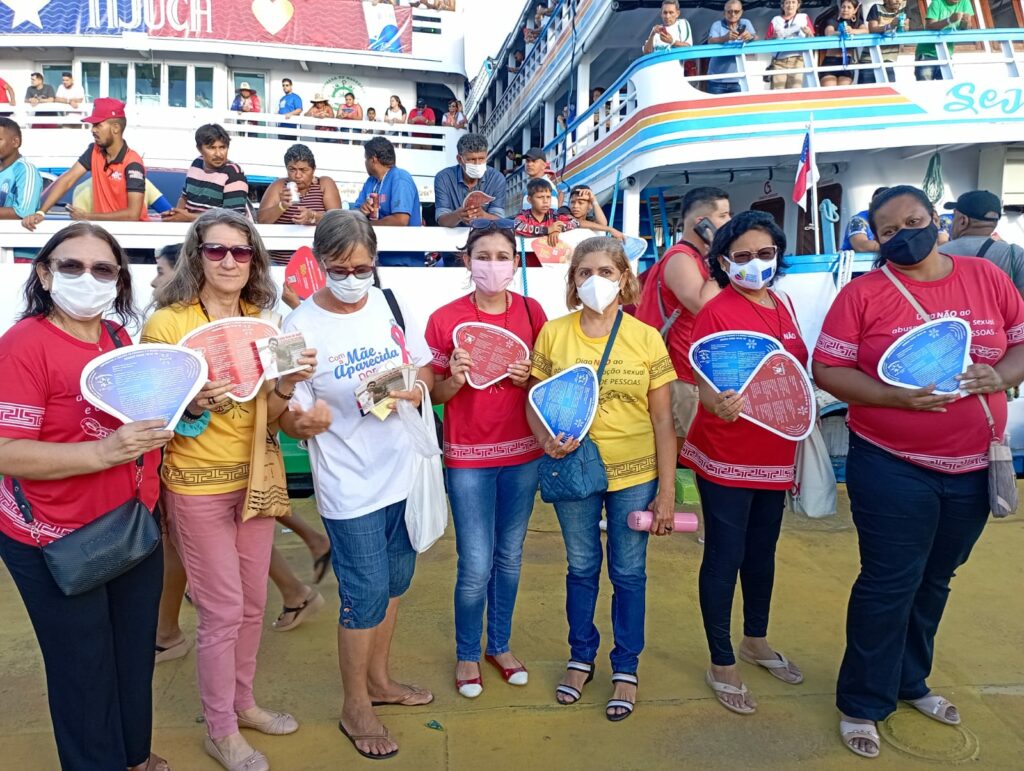Rede Um Grito pela Vida realiza ações de prevenção nos barcos com destino ao Festival de Parintins