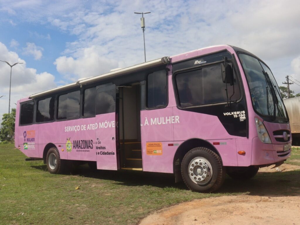 Ônibus de assistência às vítimas de violência doméstica (Foto Divulgação)
