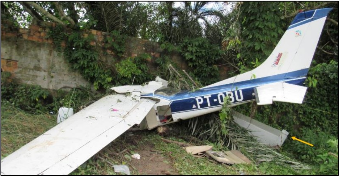 Pneu de avião que faria translado de vítimas de acidente aéreo fura durante  pouso no AC; vídeo, Acre