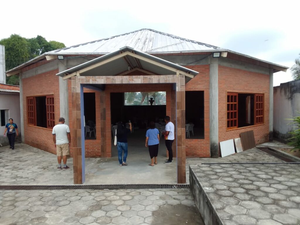 Igreja Francis Clariana (Foto: Nuno Lôbo)