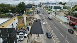 Prefeitura de Manaus entrega obra em trecho da Avenida Constantino Nery.