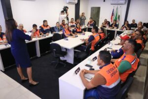 Defesa Civil Estadual instrui agentes municipais para construção do Plano de Contingência de Desastres.