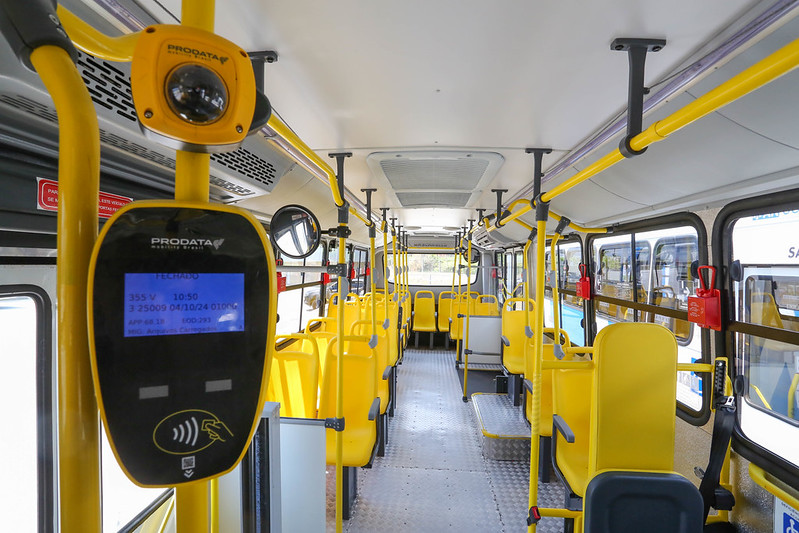 Clóvis Miranda Semcom onibus manaus, dinheiro pagamento catraca