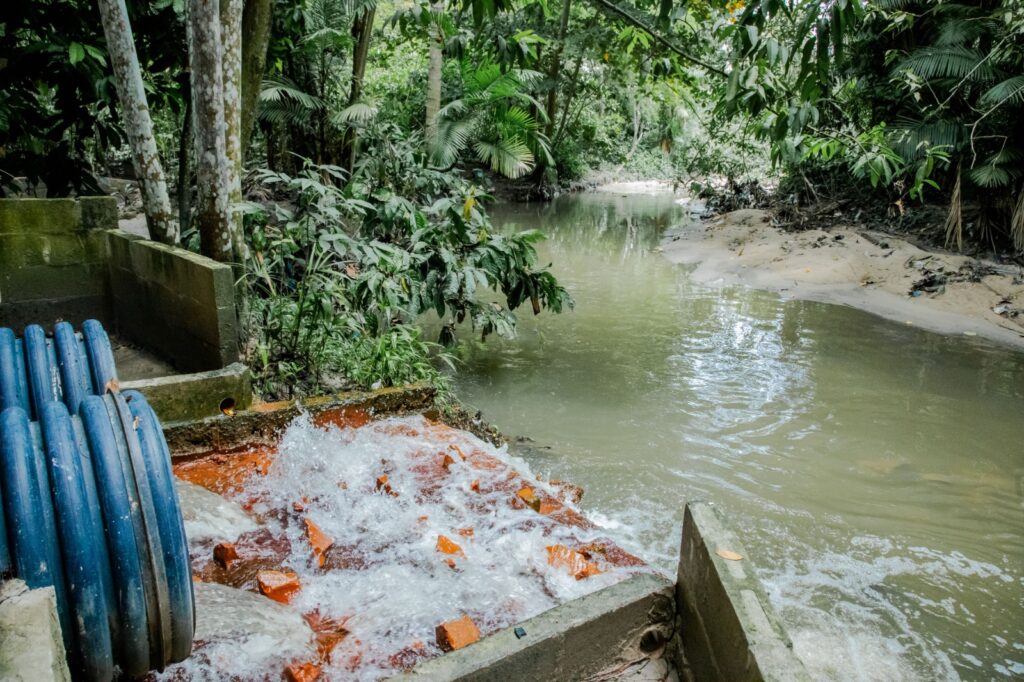 ESGOTO ÁGUAS DE MANAUS
