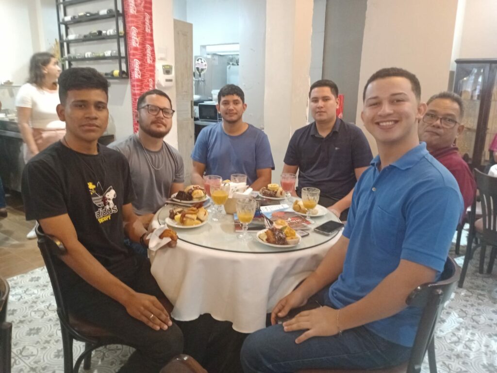 Equipe de planejamento da Arquidiocese de Manaus (Foto: Nuno Lôbo/Rádio Rio Mar)