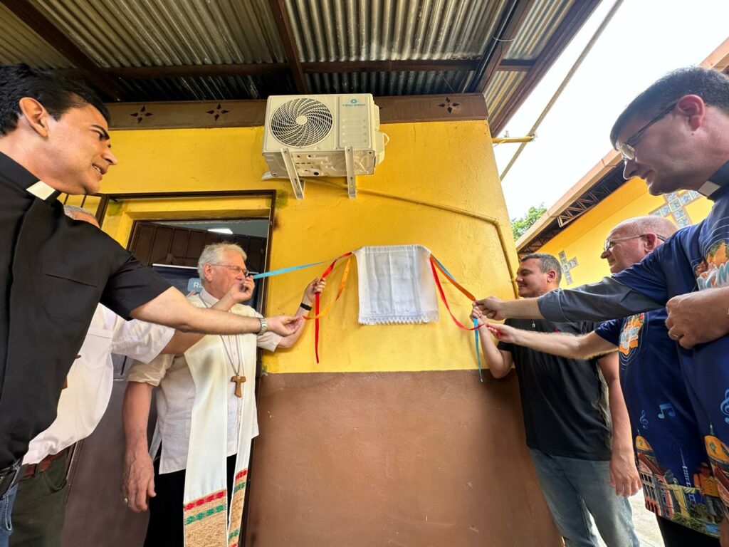 retransmissora, novo airão, rio mar, 90,1