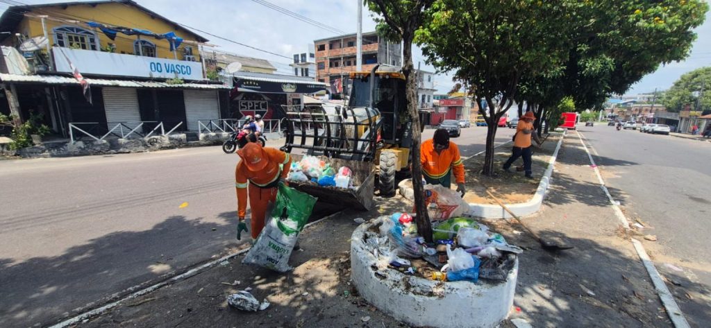 cmm, descarte irregular, multa, manaus